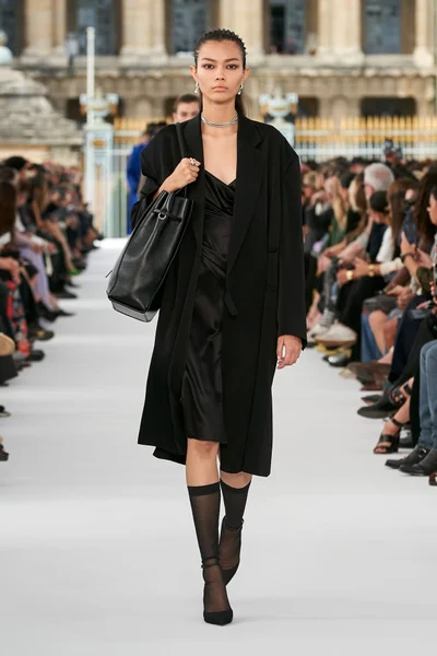 Look 20